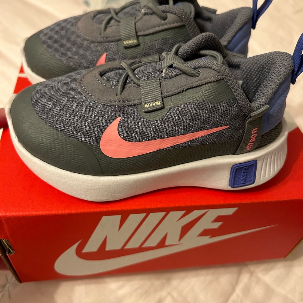 Nike